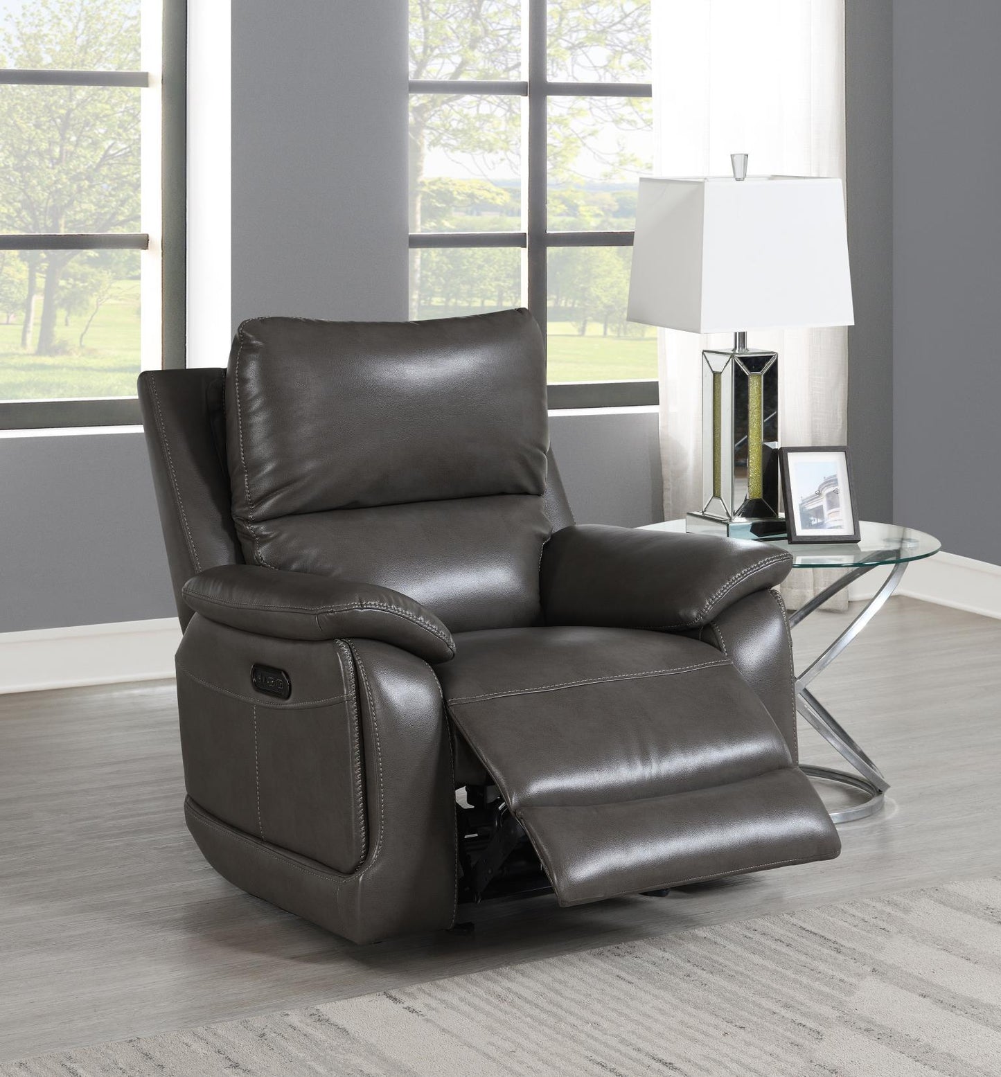 U108 - Living Room Set