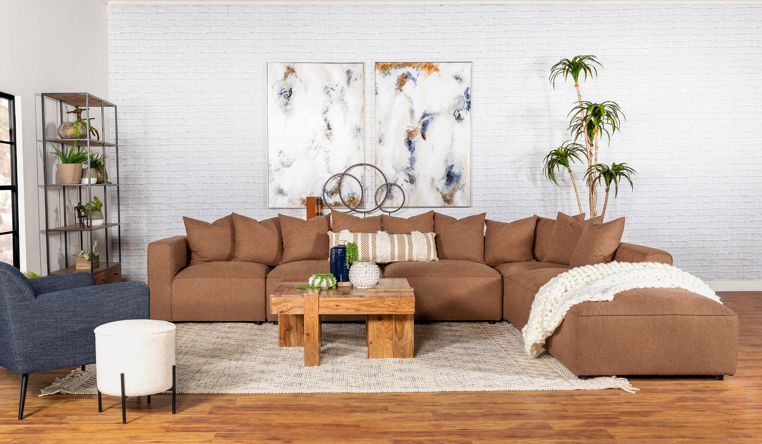 Living Room > Sectionals