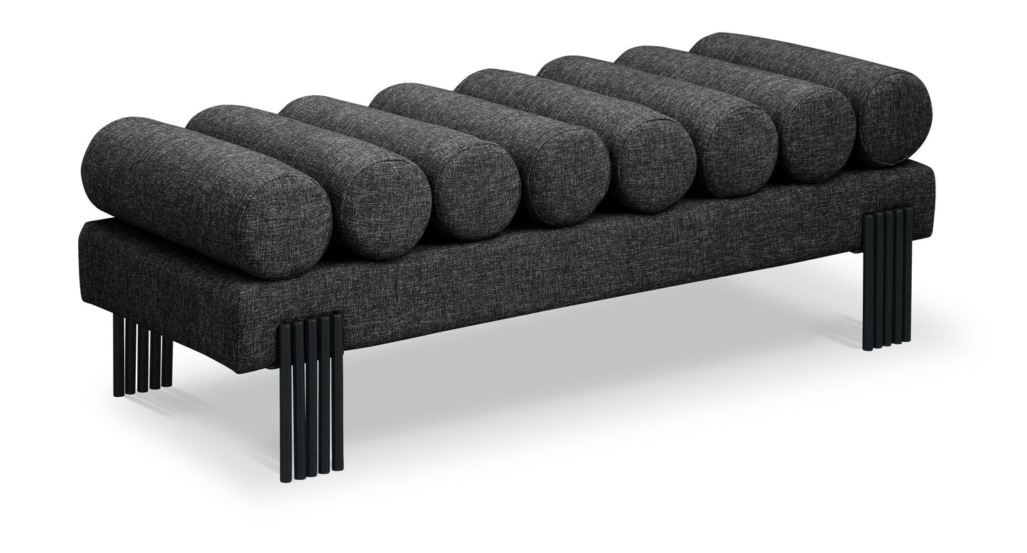 Akeela - Bench