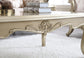 T199 - Traditional Table