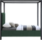 Kelly - Bed