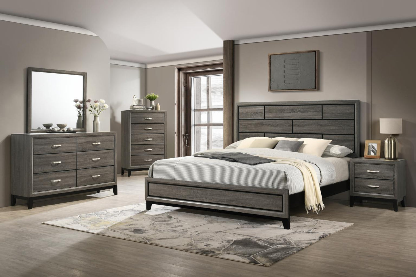 B371 - Chest - Gray