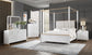 B093 - Canopy Bed
