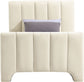 Camila - Bed