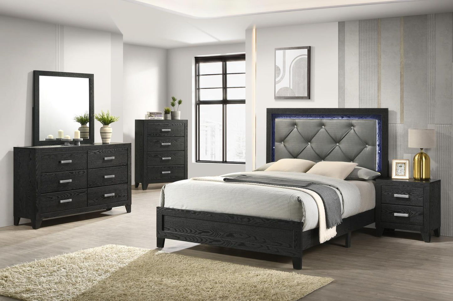 B385 - Chest - Black