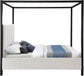 Kelly - Bed