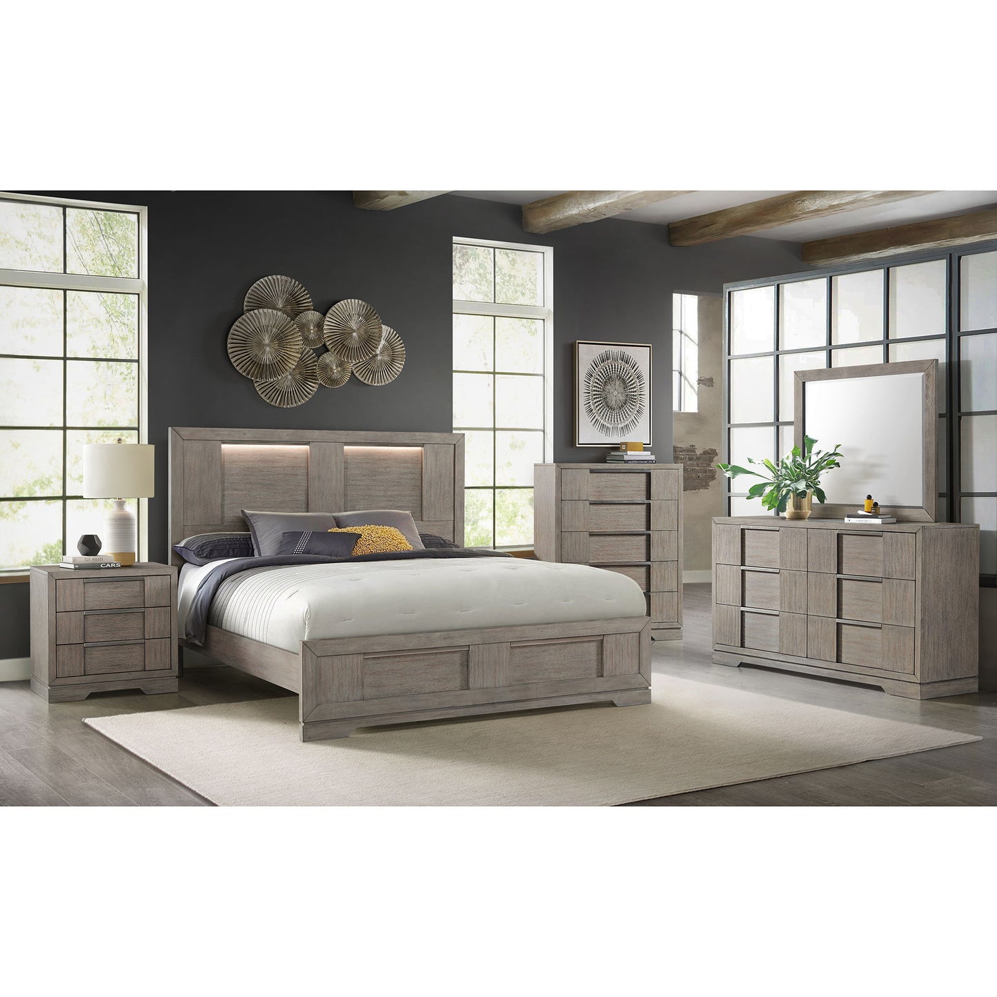 Kelis - 3 Drawer Nightstand With USB - Gray
