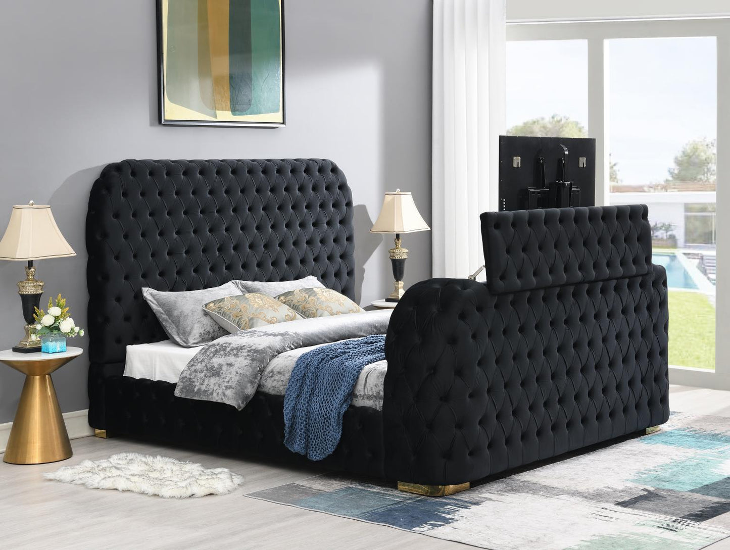 B540 - King Bed With Fireplace, TV Mount & Bluetooth Speaker & USB