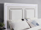 B045 - LED Bed