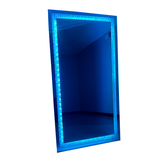 Kyrie Mirror