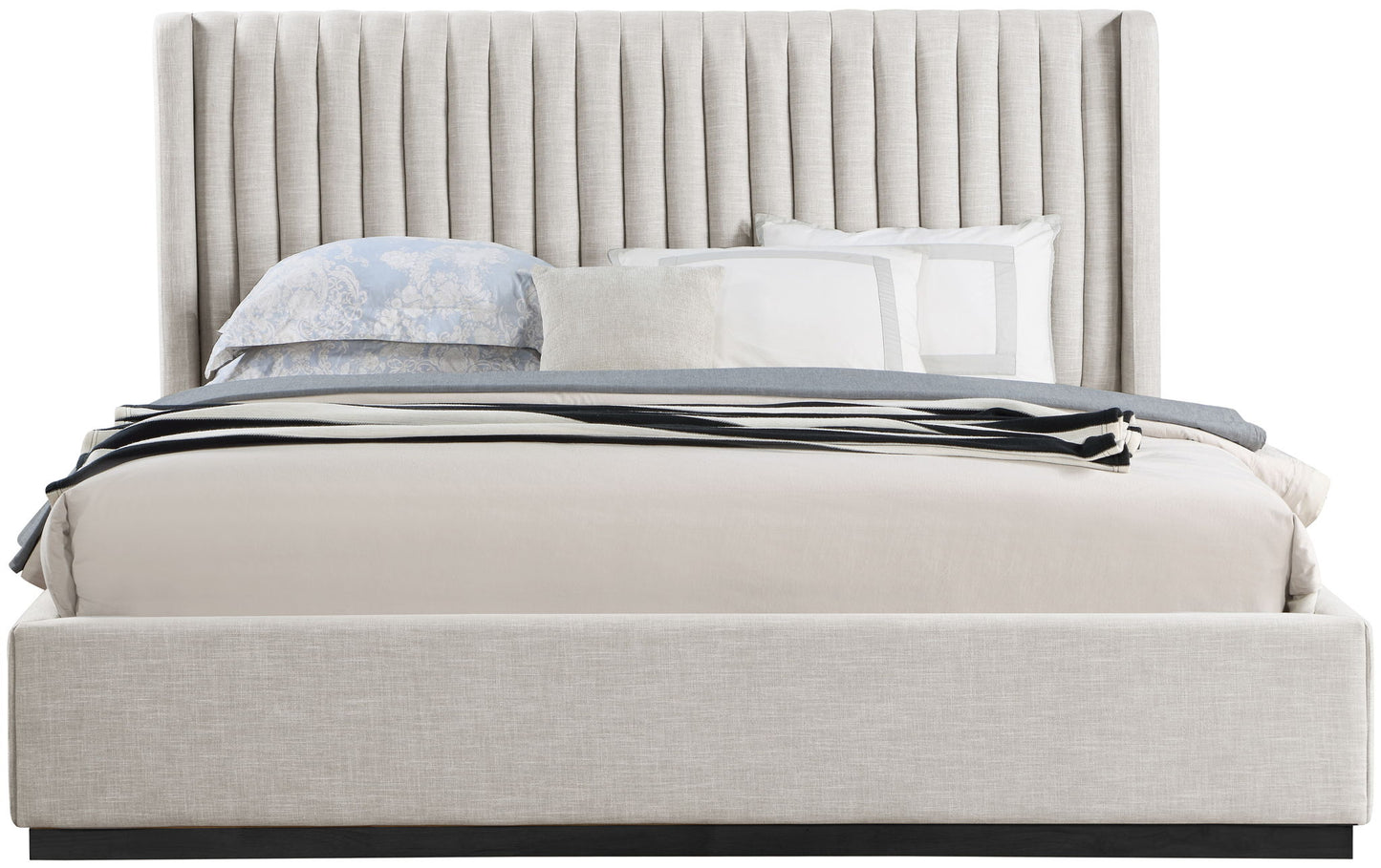Logan - Bed
