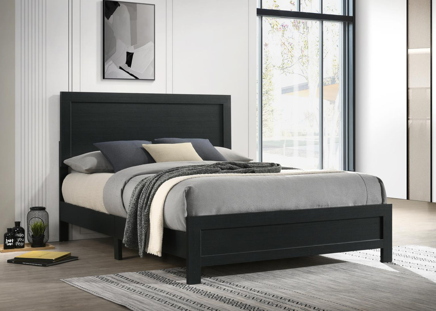 B525 - Bed