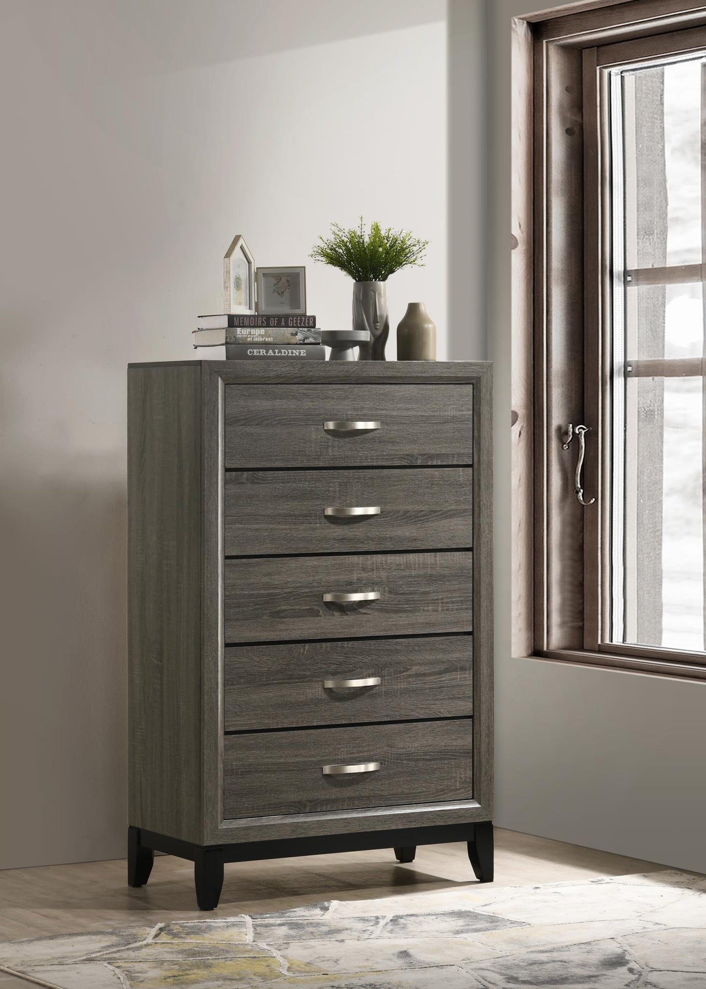 B371 - Chest - Gray