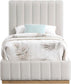 Lucia - Bed