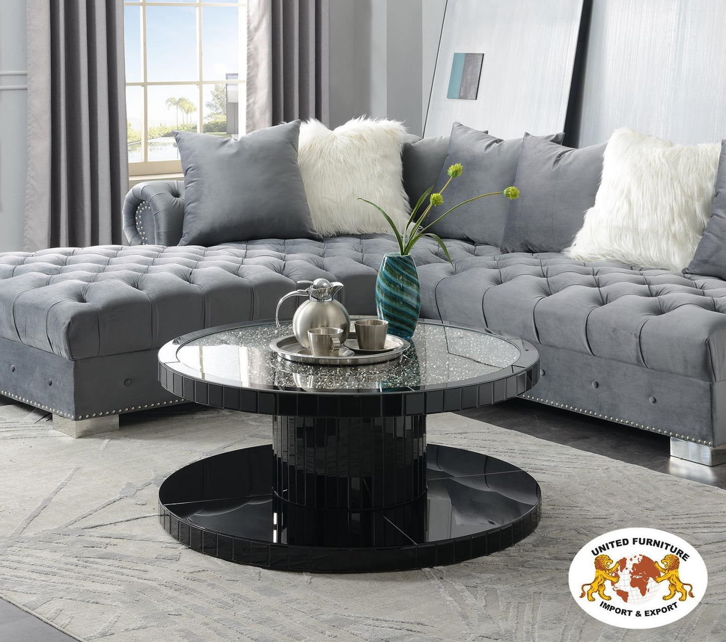 G-135 - Glamour Table