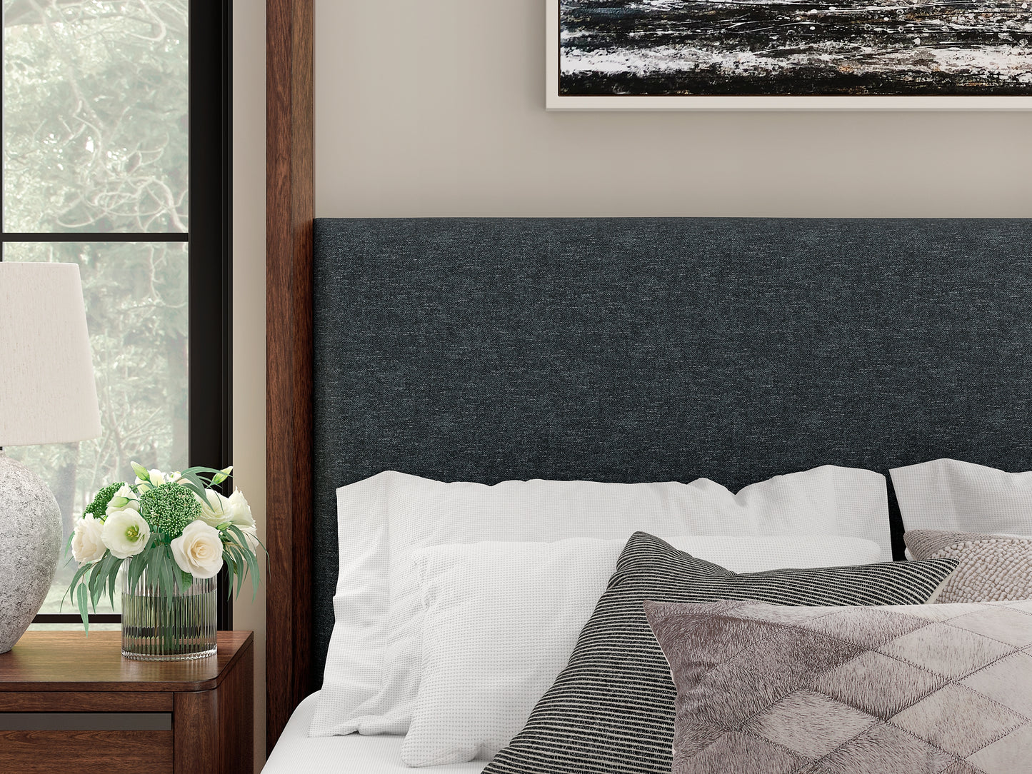 Dilenno Queen Canopy Bed