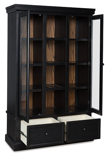 Greddinton Curio