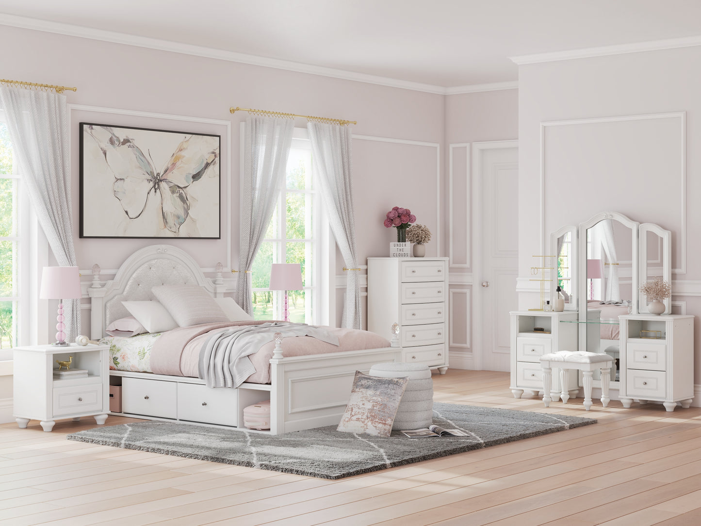 Kozlani Vanity with Mirror