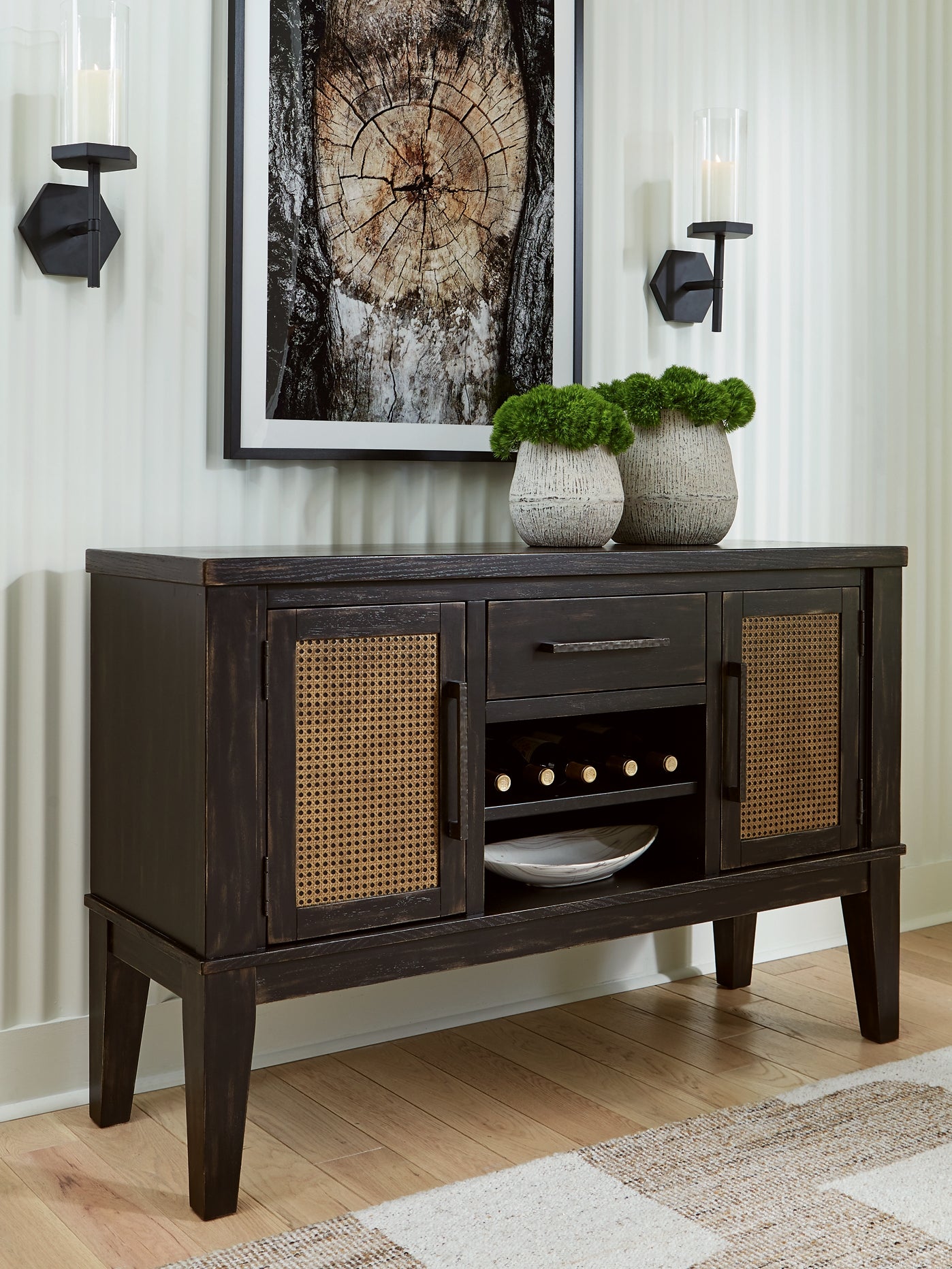 Galliden Dining Room Server