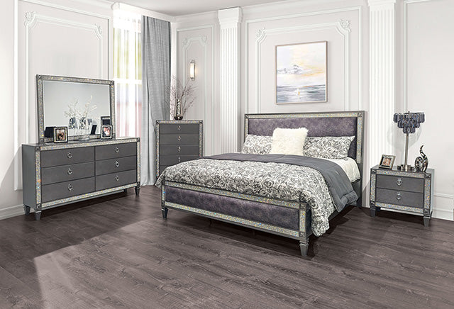 Titania - Queen Bed