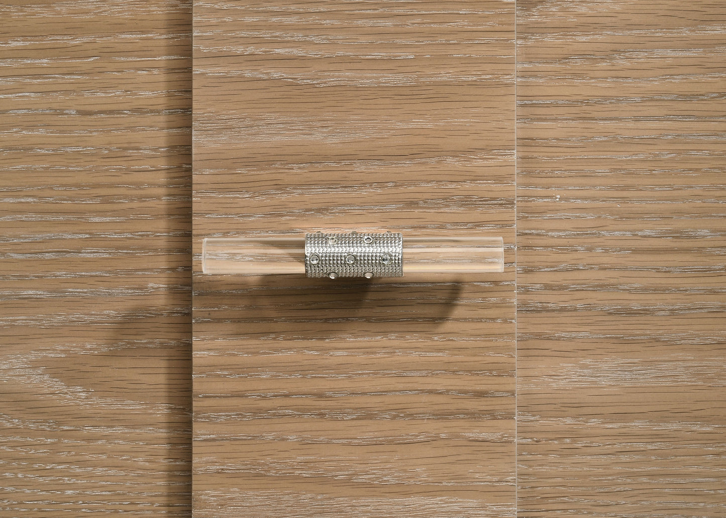 Leanne 5-piece Queen Bedroom Set Light Oak