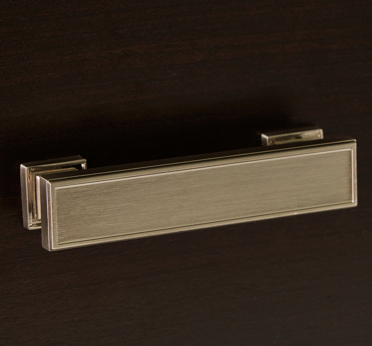 Covetown Dresser
