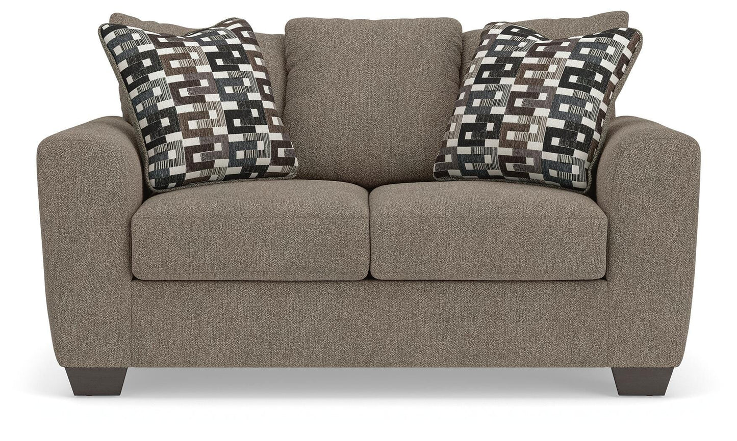 Triston-Peaks Loveseat