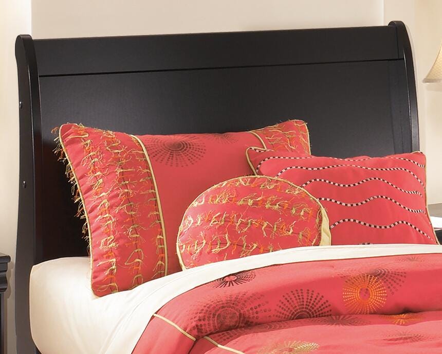 Huey Vineyard Twin Sleigh Headboard Bed with Mirrored Dresser