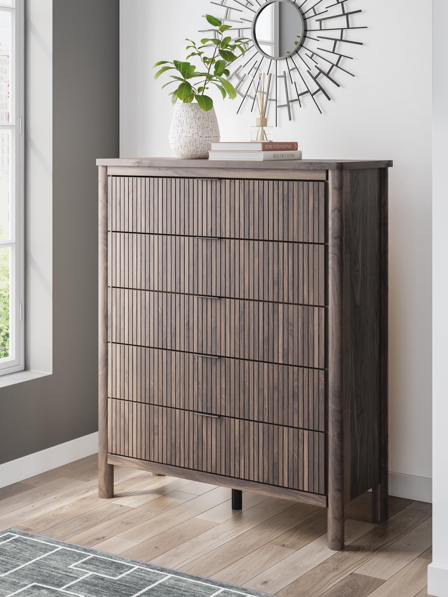 Pamytta Queen Upholstered Panel Platform Bed, Dresser, Mirror, Chest and Nightstand