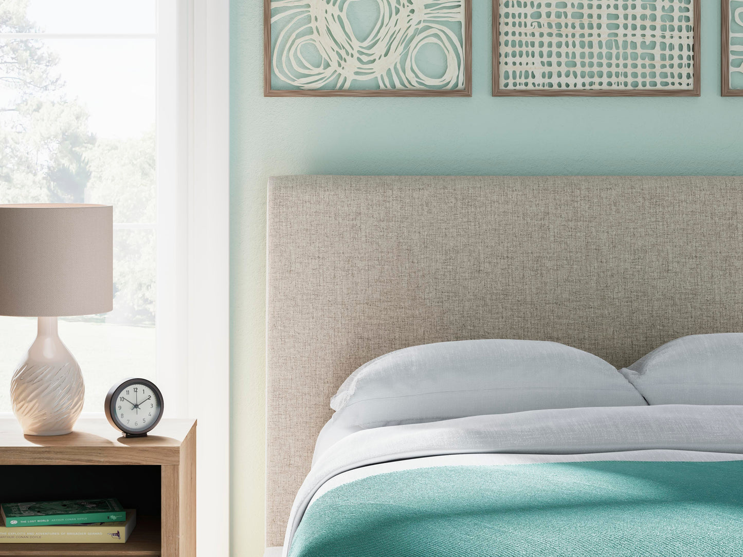 Cielden Full Upholstered Bed with Roll Slats, Dresser and Mirror