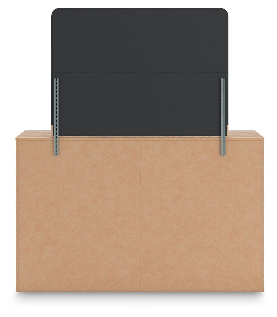 Kinlanni King Upholstered Platform Bed, Dresser, Mirror and Nightstand