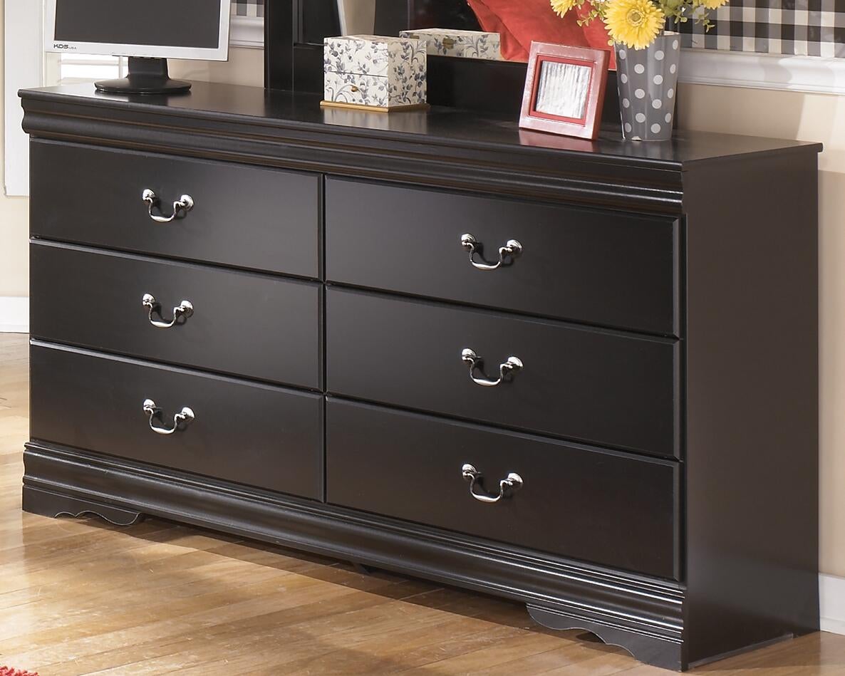Huey Vineyard Six Drawer Dresser