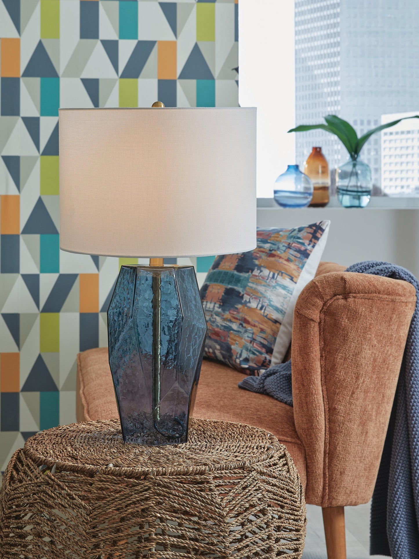 Tallow Glass Table Lamp (1/CN)