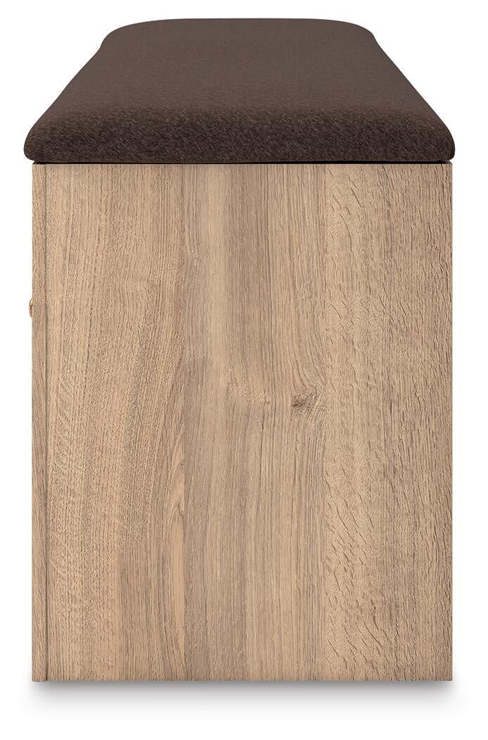Kinlanni Bedroom UPH Storage Bench