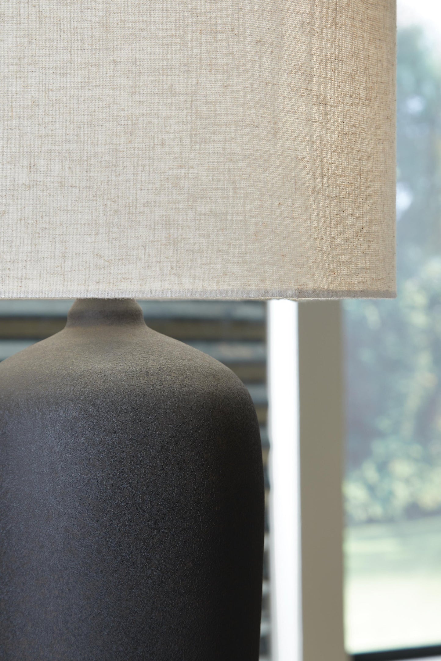 Ryenburg Metal Table Lamp (1/CN)