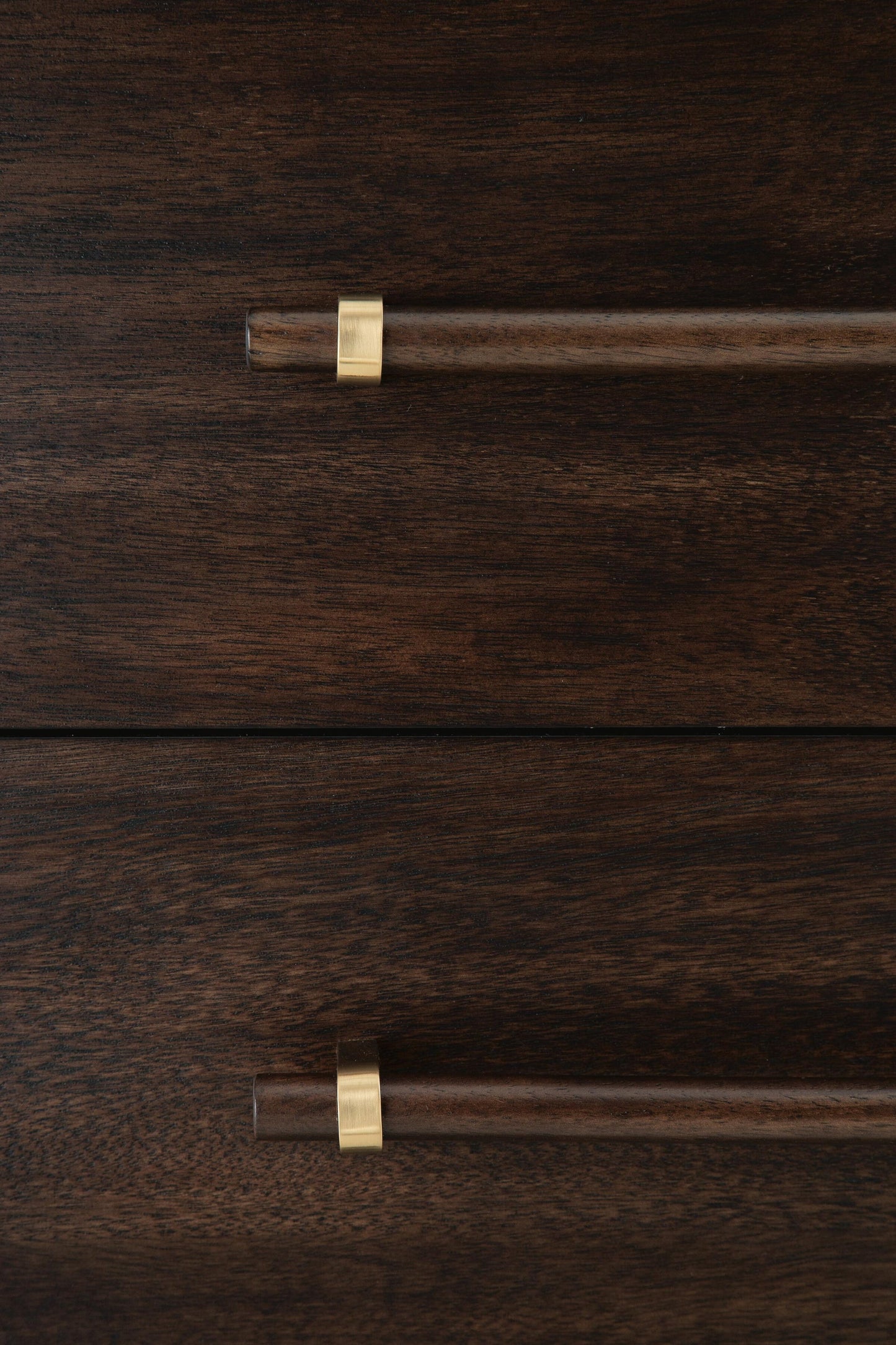 Dantenton Five Drawer Chest