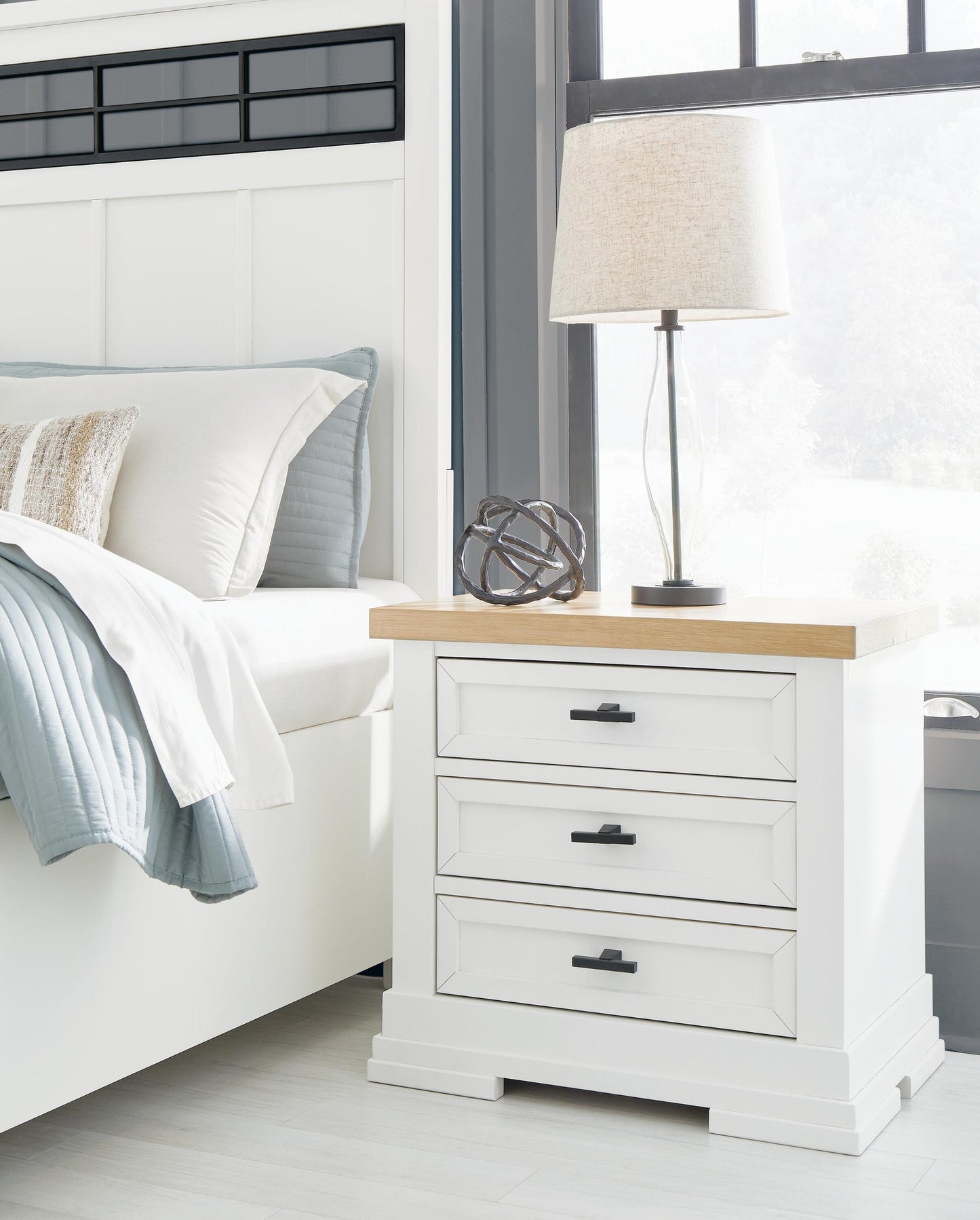 Ashbryn Queen Panel Storage Bed, Dresser, Mirror, Chest and Nightstand