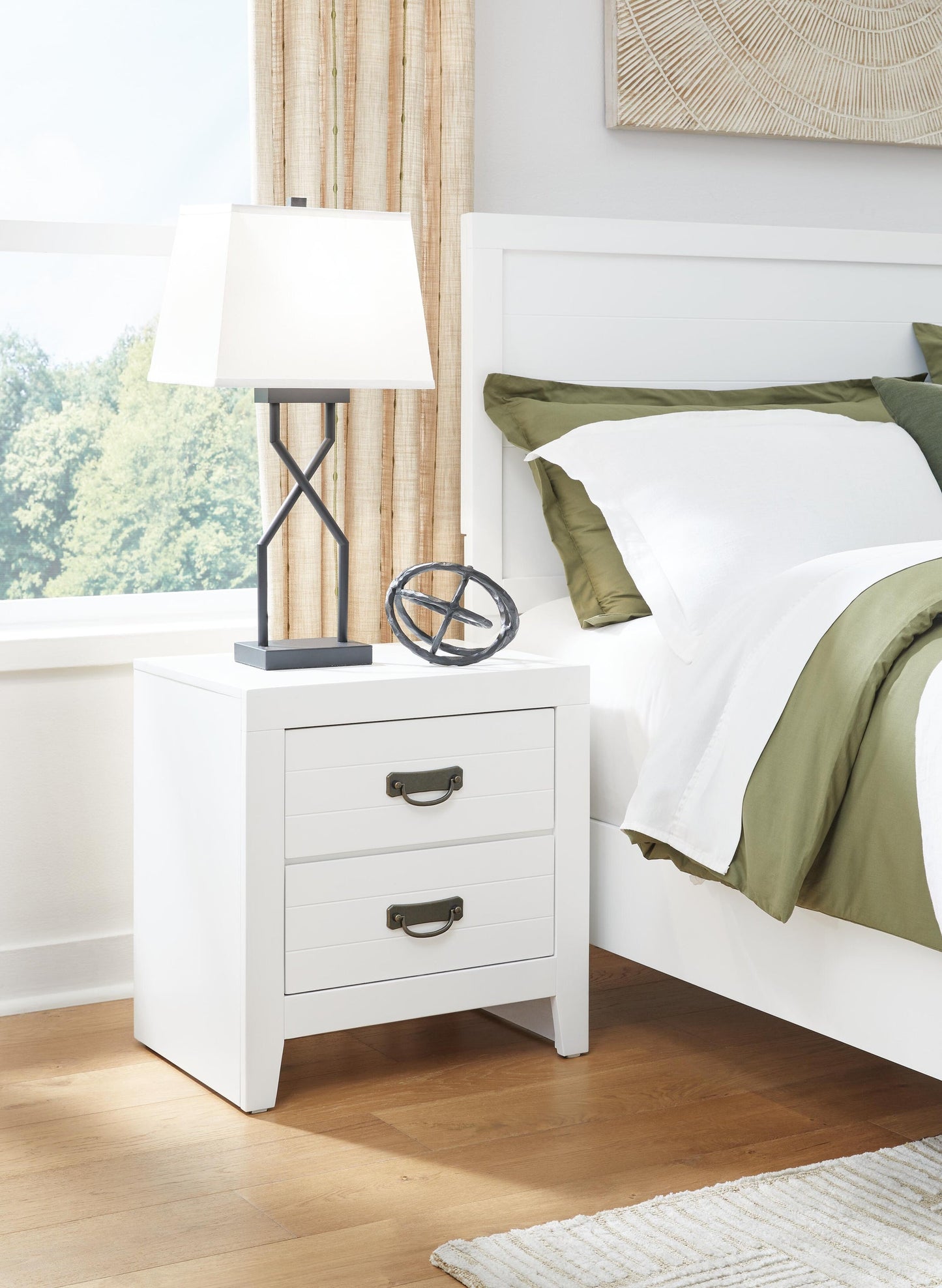 Binterglen Full Panel Bed, Dresser, Mirror, Chest and Nightstand