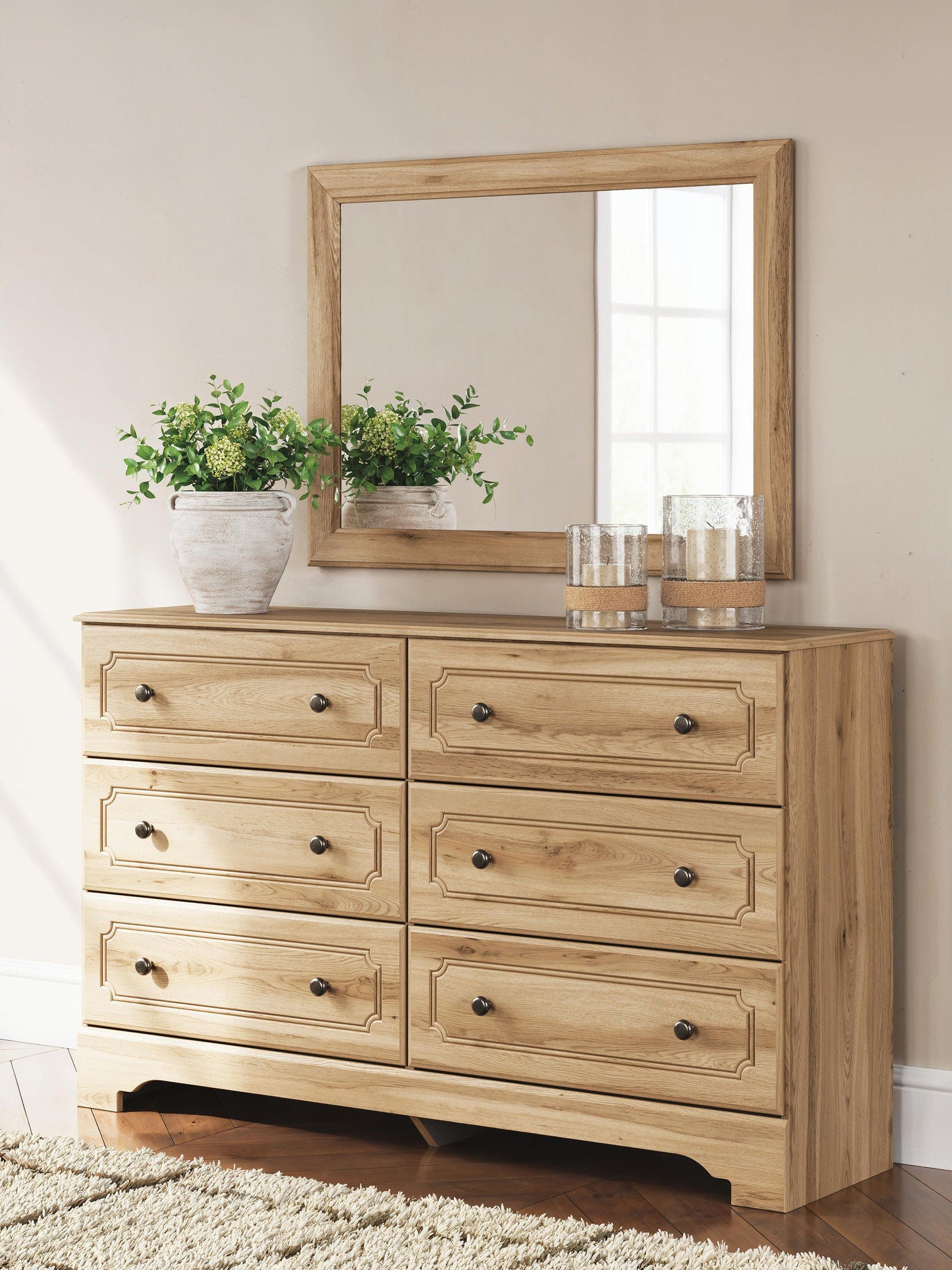 Galletyn King Panel Bed with Mirrored Dresser