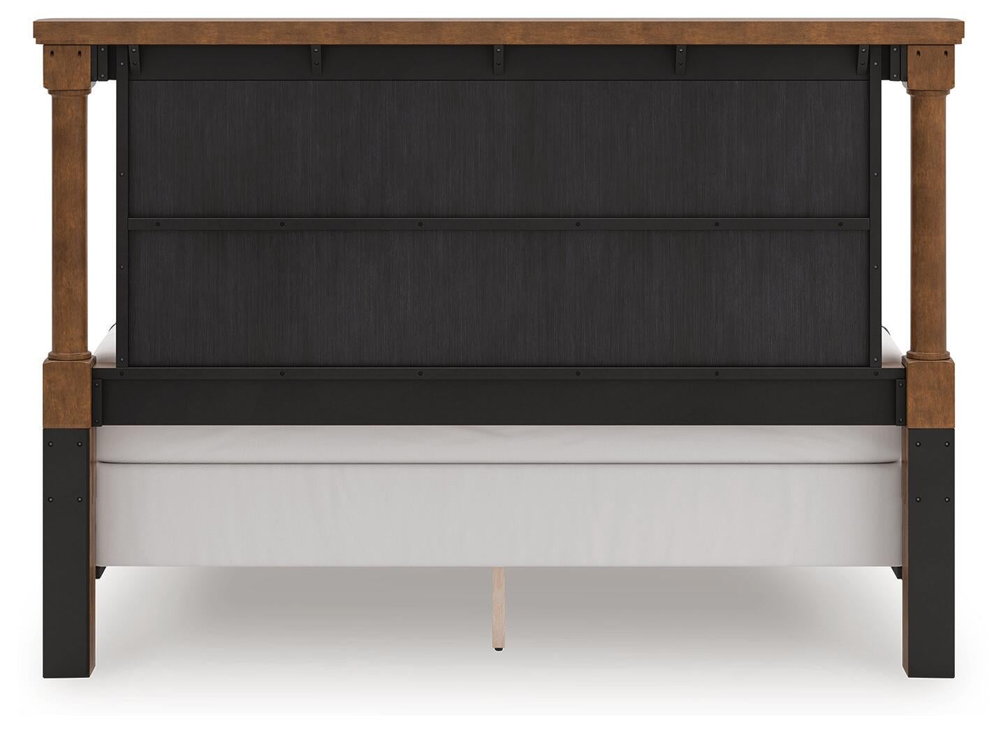 Chadworth King Poster Bed with Mirrored Dresser and Nightstand