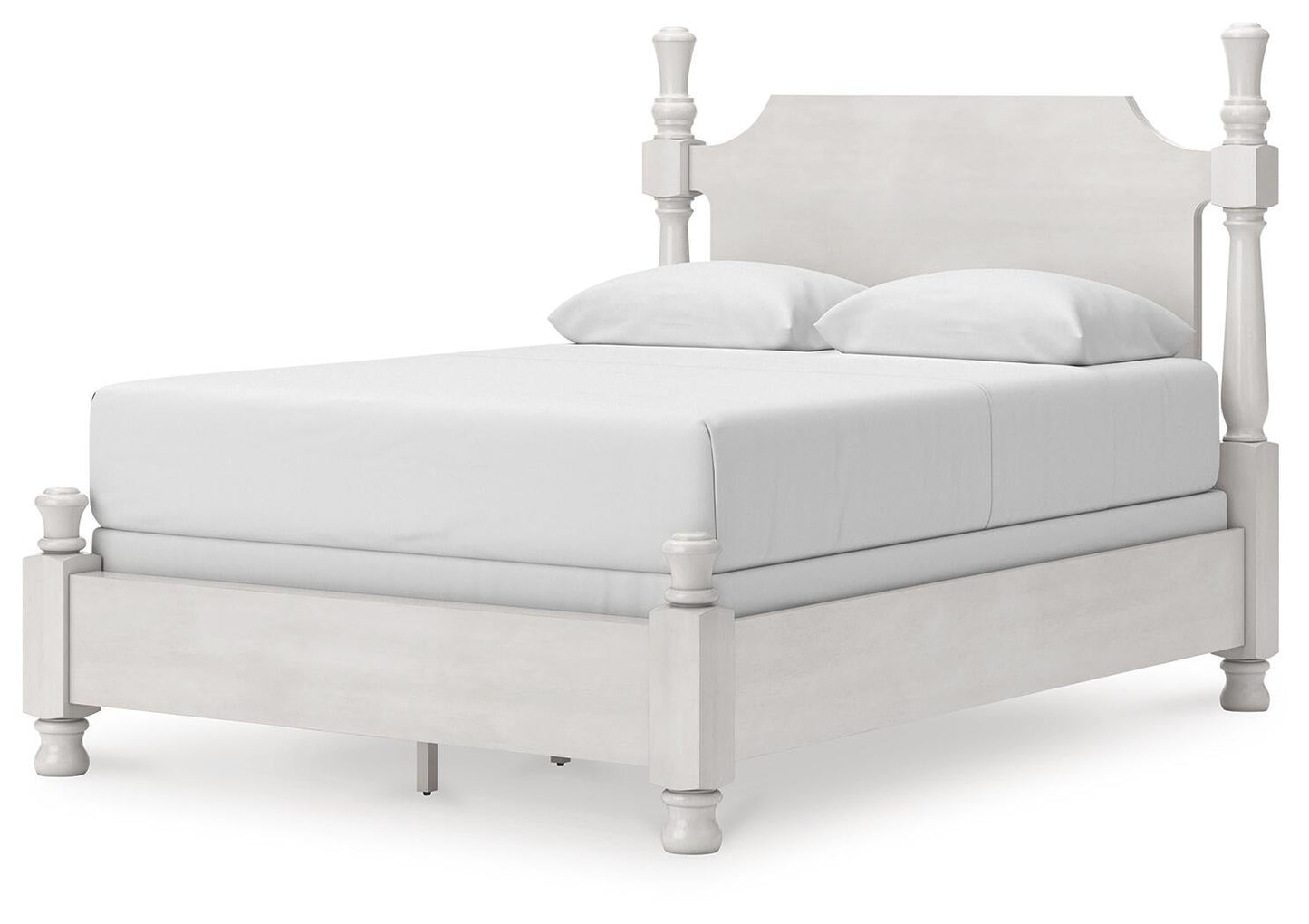 Chadworth Queen Poster Bed, Dresser, Mirror and Nightstand