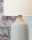 Donnford Ceramic Table Lamp (1/CN)
