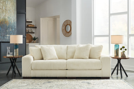 Lindyn 2-Piece Sectional Sofa